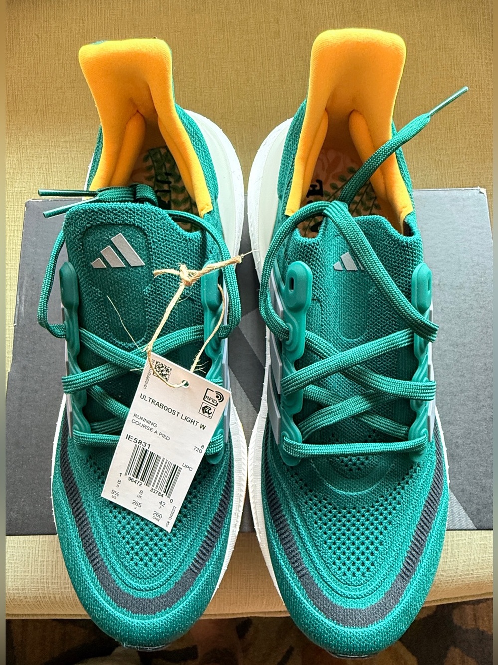 ADIDAS Ultraboost Light 'Earth Day' Running Shoes NWT - Picture 3 of 10